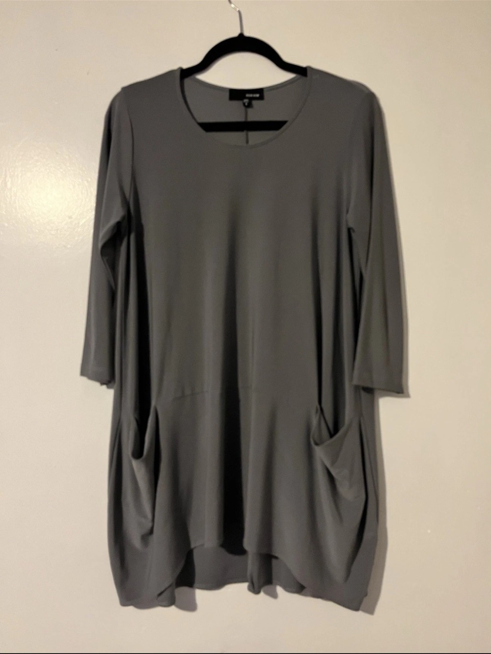 Sun Kim Gray Tunic With Pockets